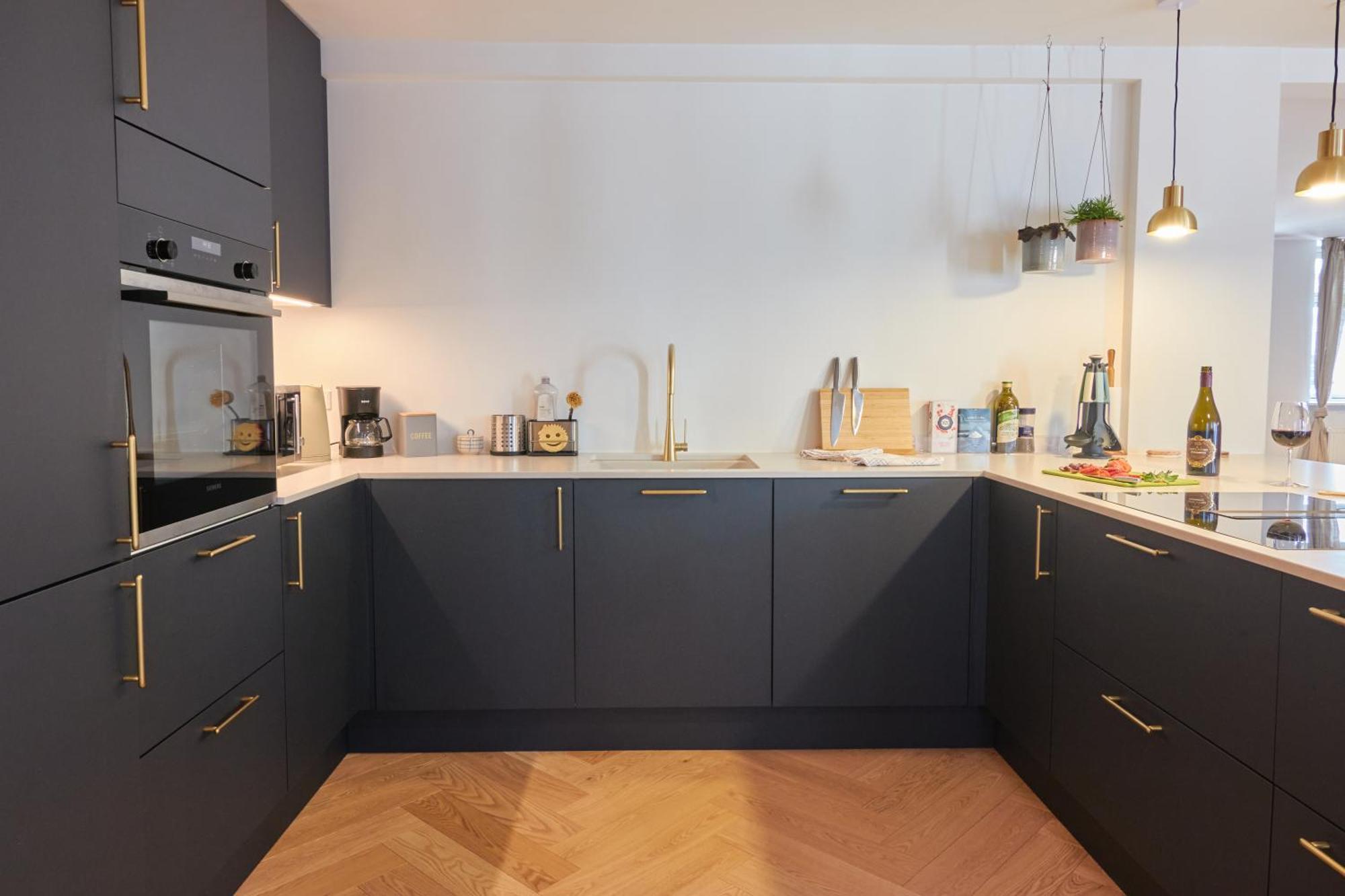 Apartment Designer 2 Bedroom With Private Balcony Copenhagen