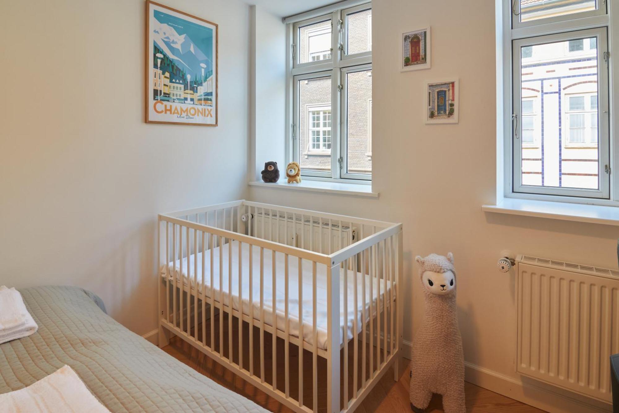 Designer 2 Bedroom With Private Balcony *