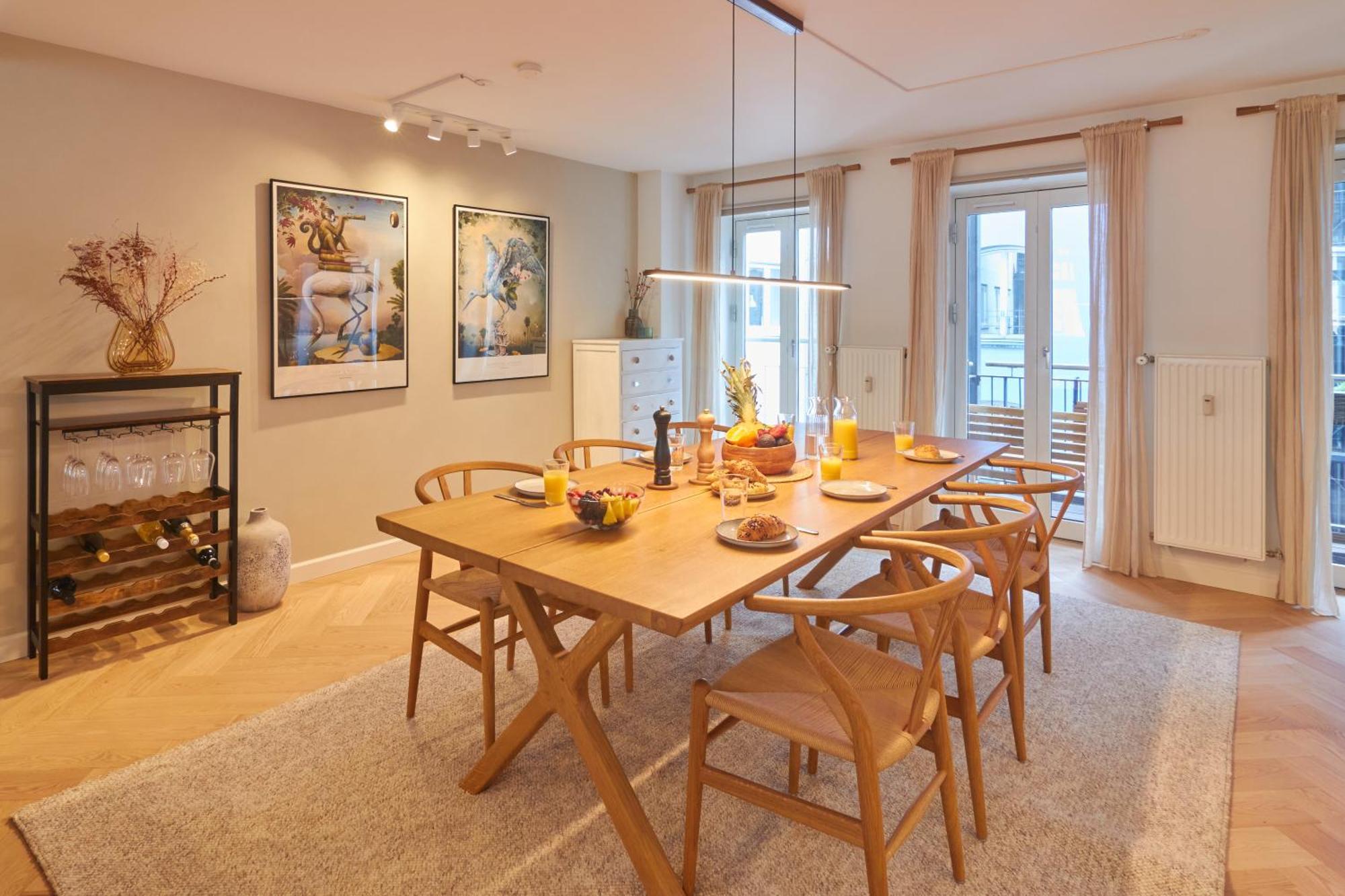 Apartment Designer 2 Bedroom With Private Balcony Copenhagen